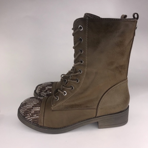 Guess Women’s Leather Boots Size 7.5 - Picture 3 of 8